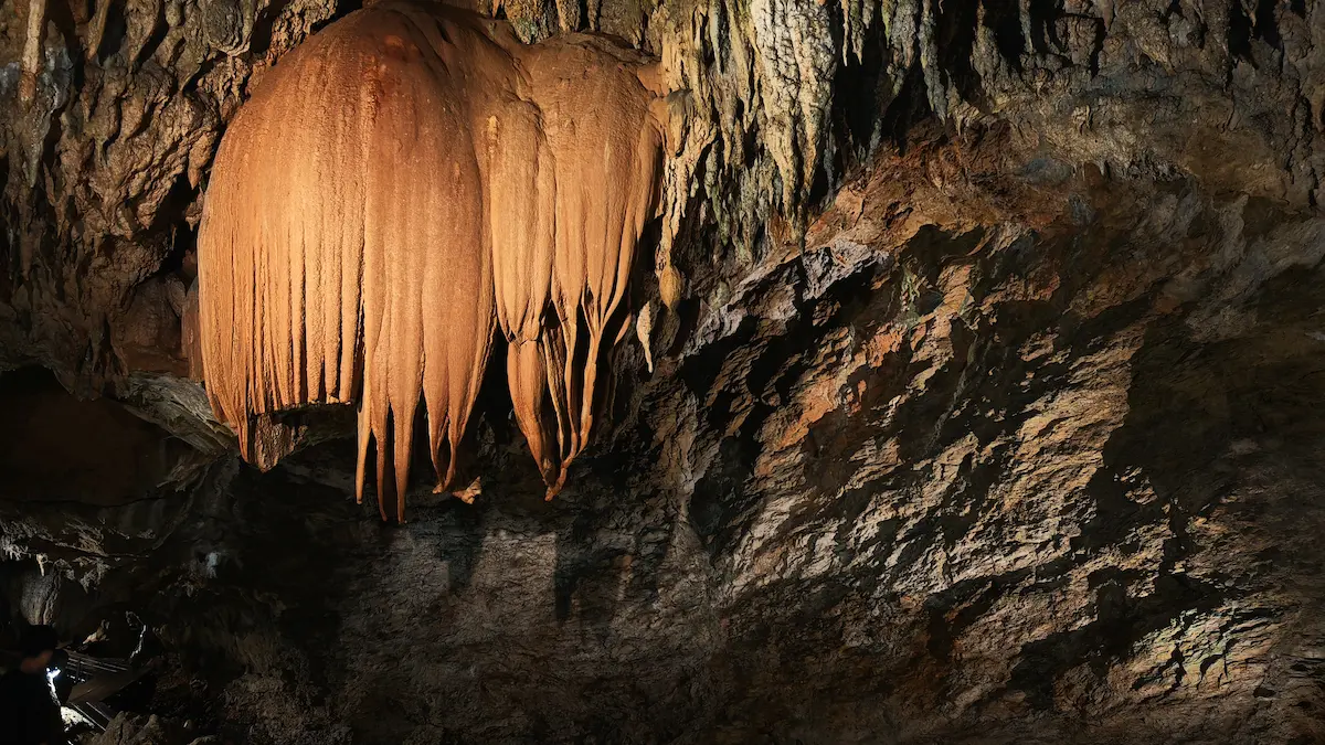 Сталактиты Okinawa Cave